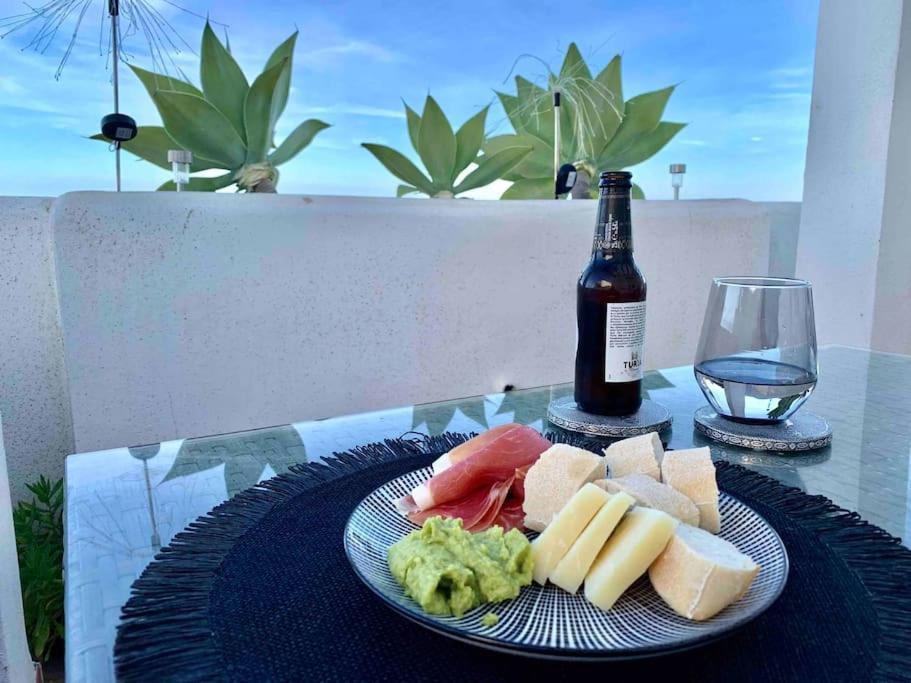 Penthouse Seaview And Golf Valle Romano Estepona Bagian luar foto