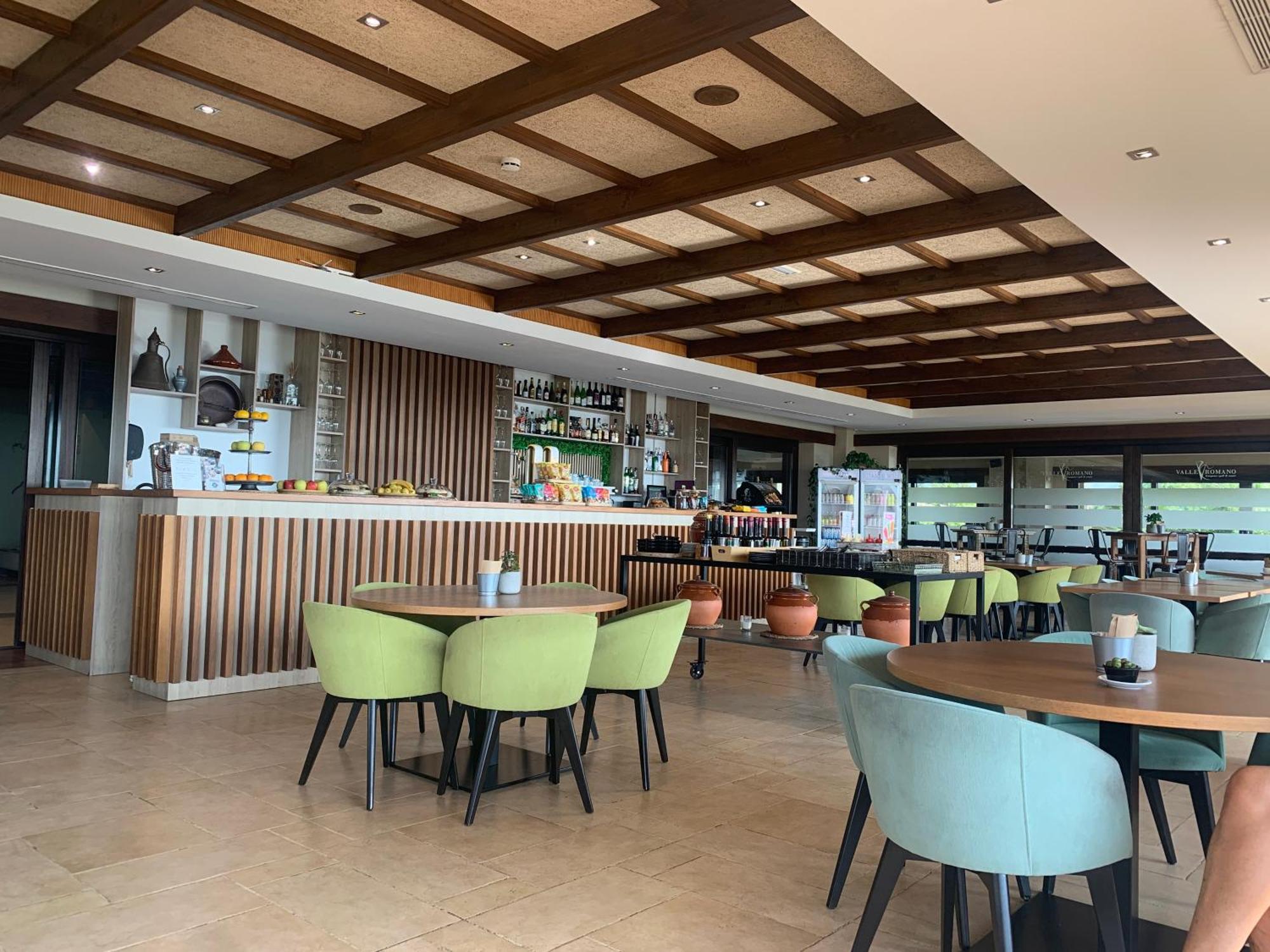 Penthouse Seaview And Golf Valle Romano Estepona Bagian luar foto